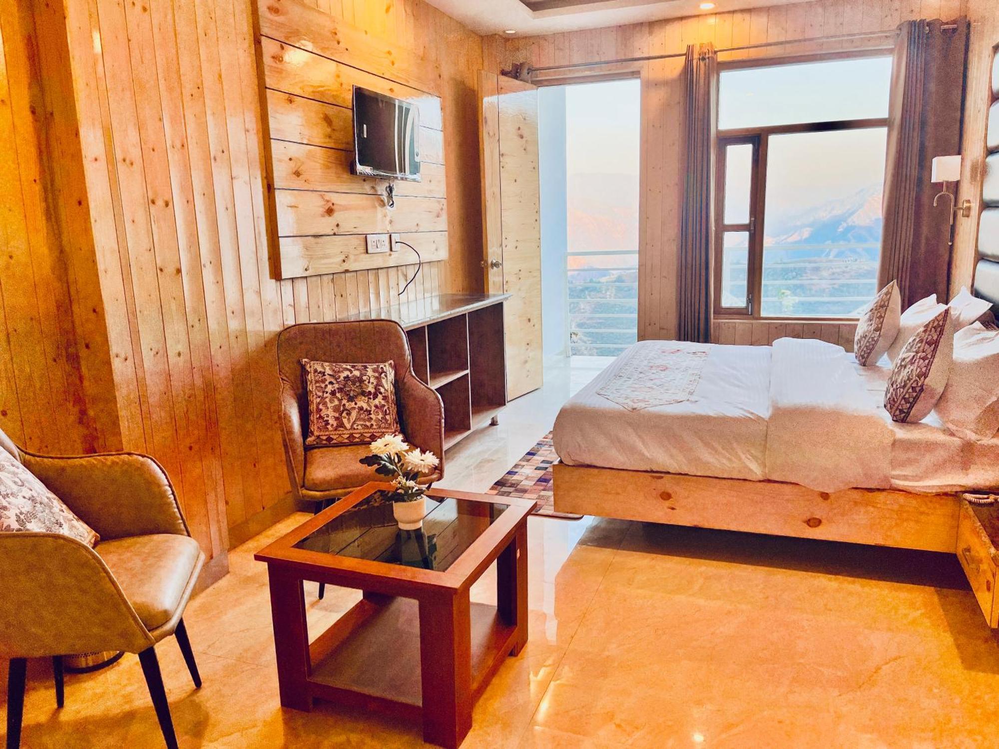 Hotel Classic Crown - #Scenic Mountain View #Open Terrace #Parking #Premium Rooms With Balcony #Guest Preferred #Best Selling Hotel In Mussoorie Exterior foto